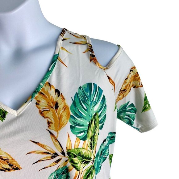 Cha Cha Vente Women's Tropical Leaf Print Cold Shoulder Top Large NEW NWT - Picture 3 of 10